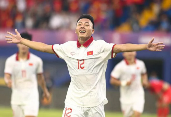 Bộ ba Thanh Hóa mang tinh thần Popov đến U23 Việt Nam